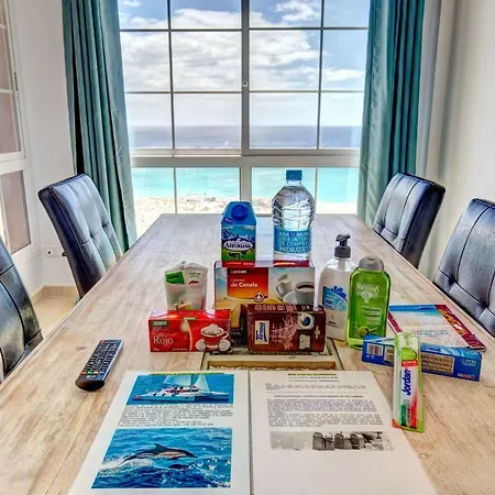 Your Ocean Window Apartment *